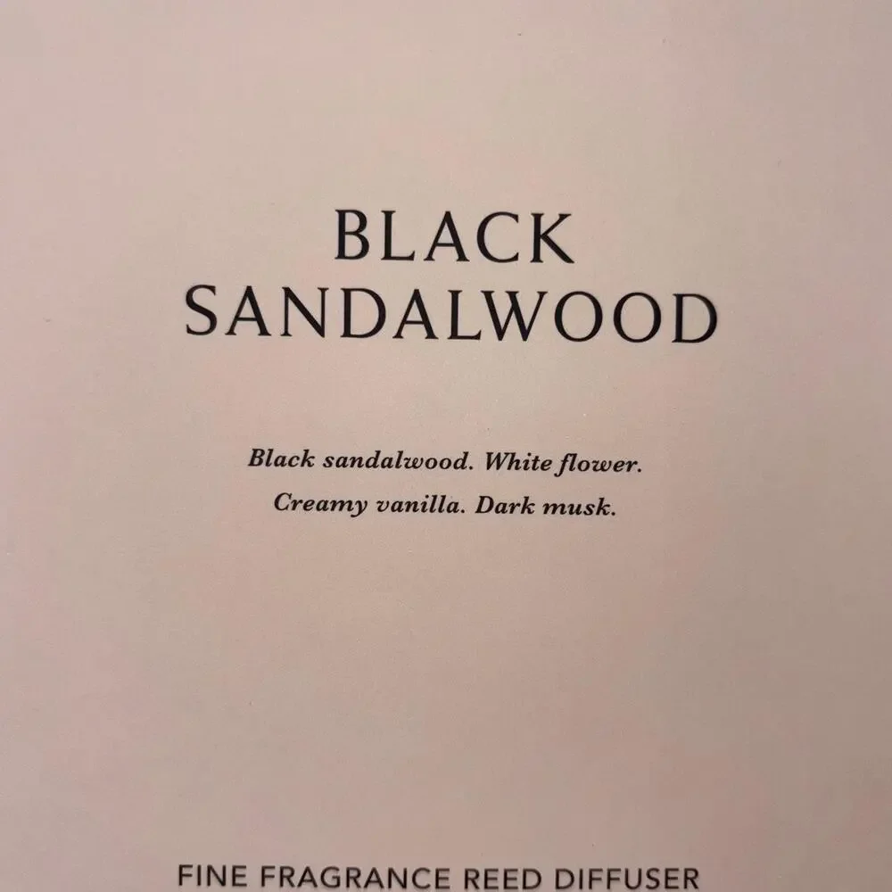 Aquiesse black sandalwood reed diffuser